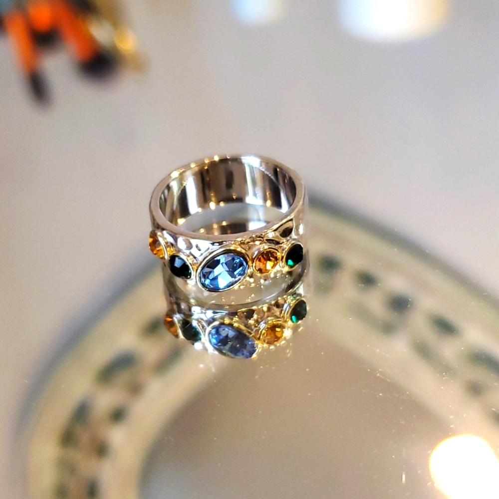 Covet Clustered Crystal Hammered Ring